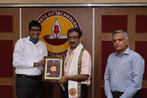 IIT Madras launches 'Venkataraman and Sita Srinivasan Chair' on Innovation