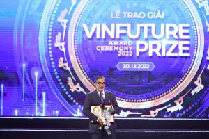 IIT Madras Prof. T. Pradeep wins 'VinFuture Prize' given to Innovators from Developing Countries