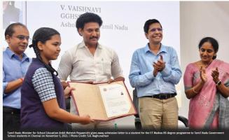 IIT Madras hands over admission cards to students enrolled under 'Anaivarukkum IITM' programme
