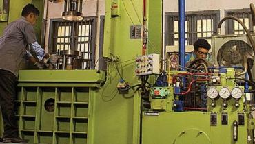 Students in the workshop